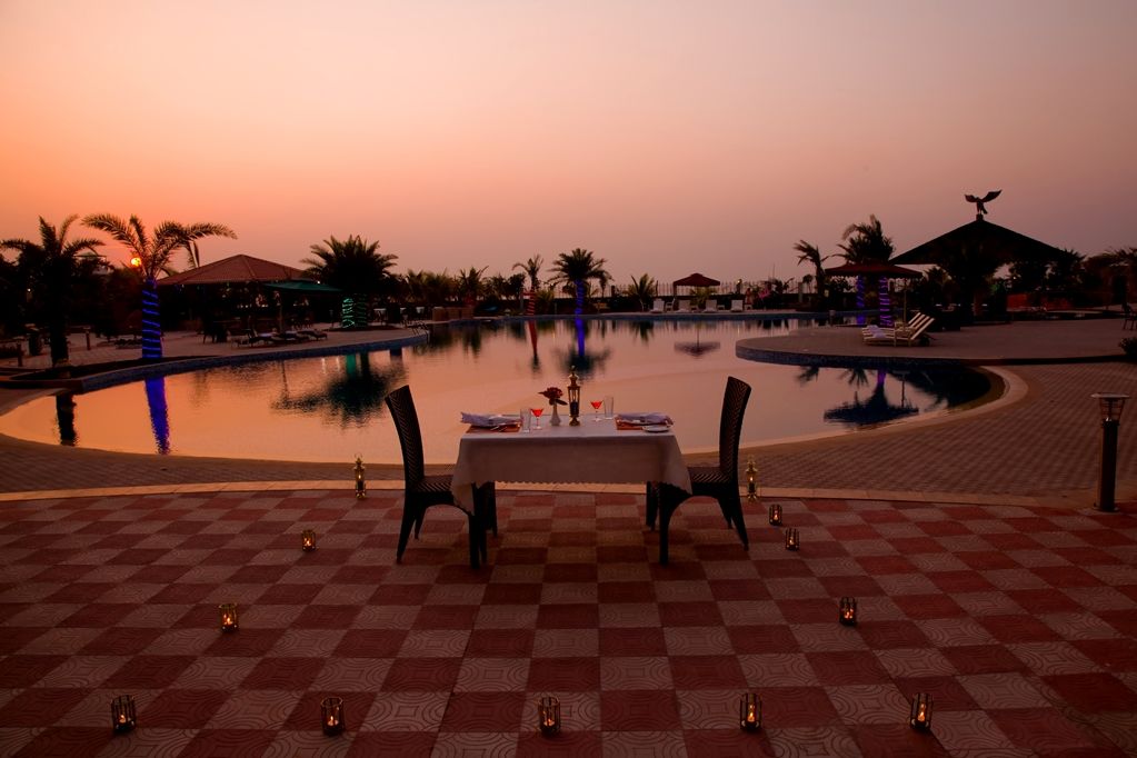 Royal Tulip Sea Pearl Beach Resort & Spa Cox's Bazar Restaurante foto