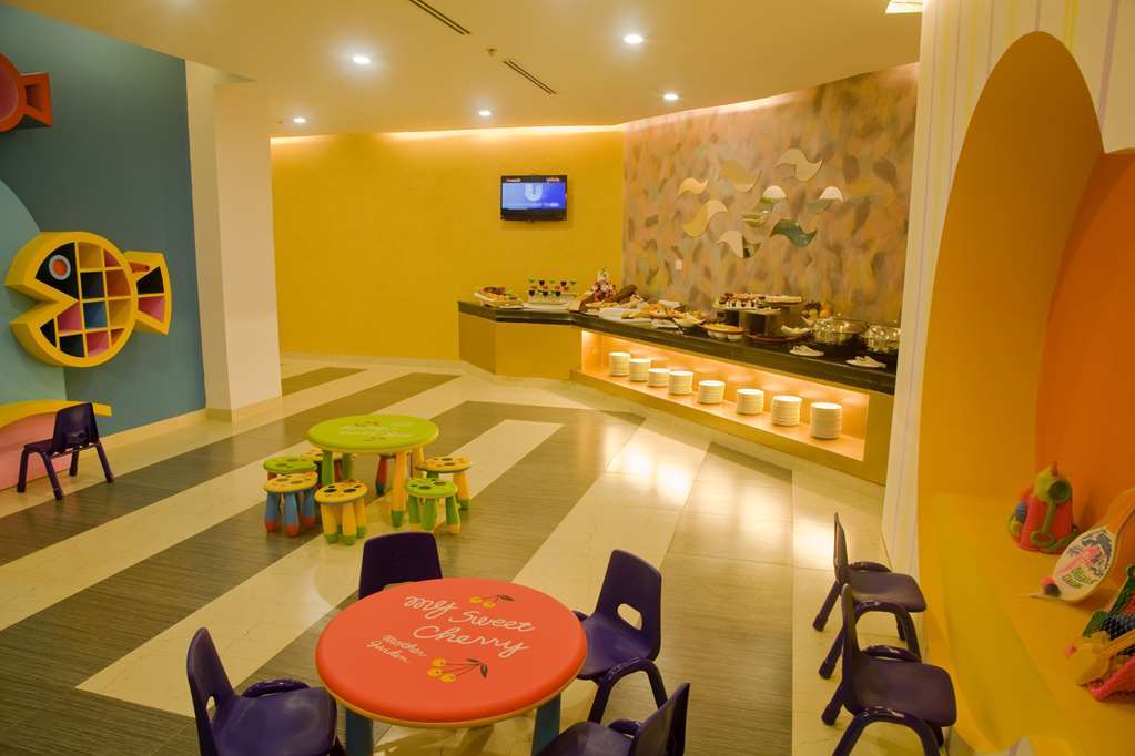 Royal Tulip Sea Pearl Beach Resort & Spa Cox's Bazar Restaurante foto